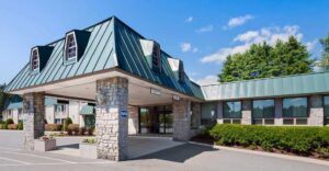 portico of waterbury best western hotel