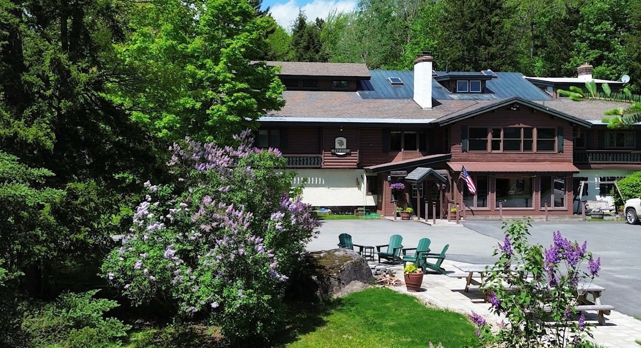 Stay near Mount Snow at the Kitzhof Inn, a bed & breakfast in Southern Vermont