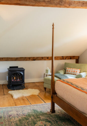 2-person bedroom